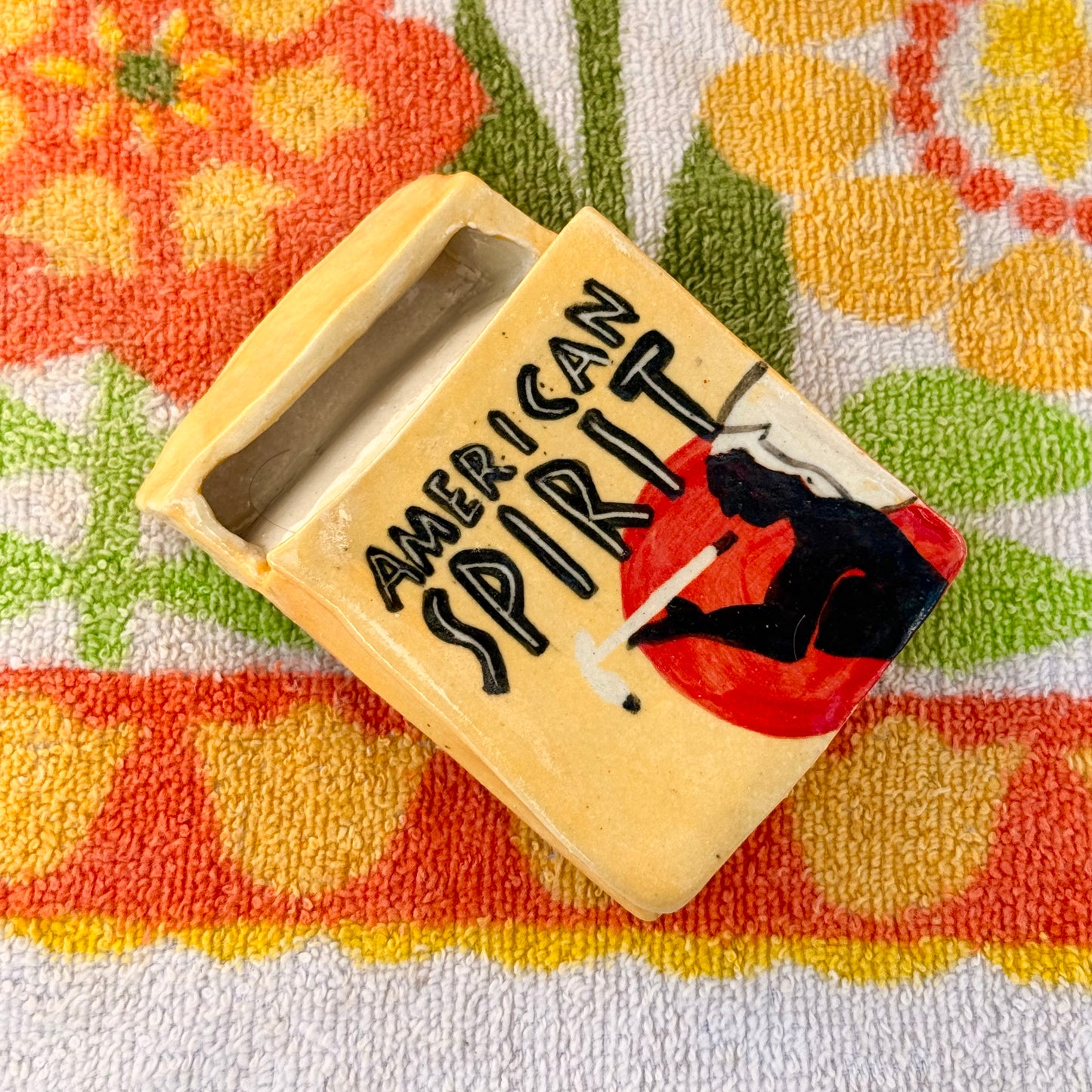 Ceramic American Spirit Yellow Match Striker Box