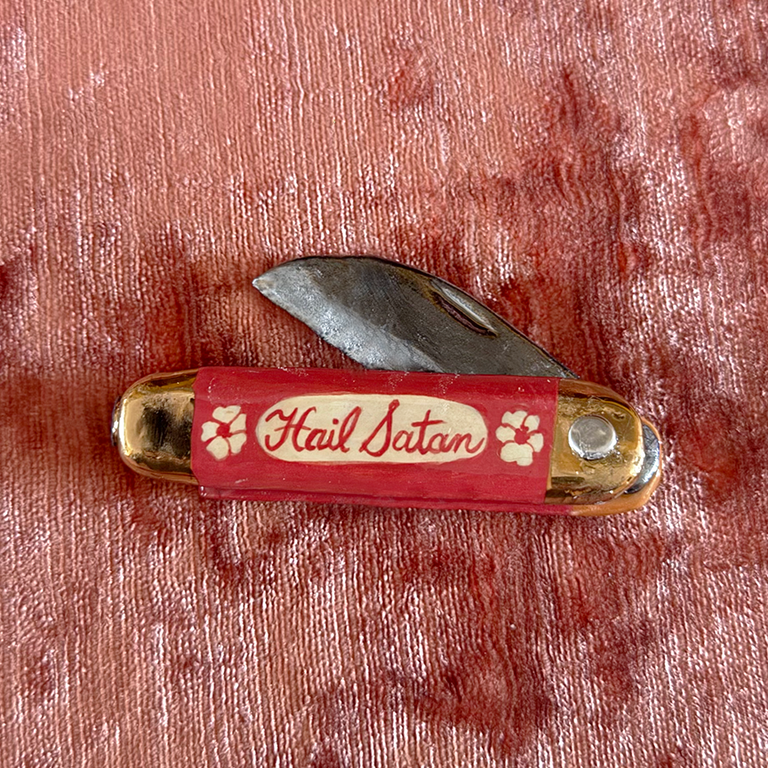 Chrome/Gold Lustre Hail Satan Pocket Knife