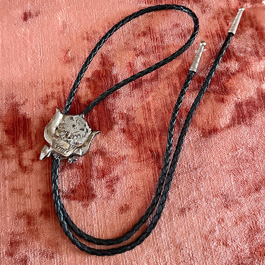 Chrome Lustre Motorhead Bolo Tie
